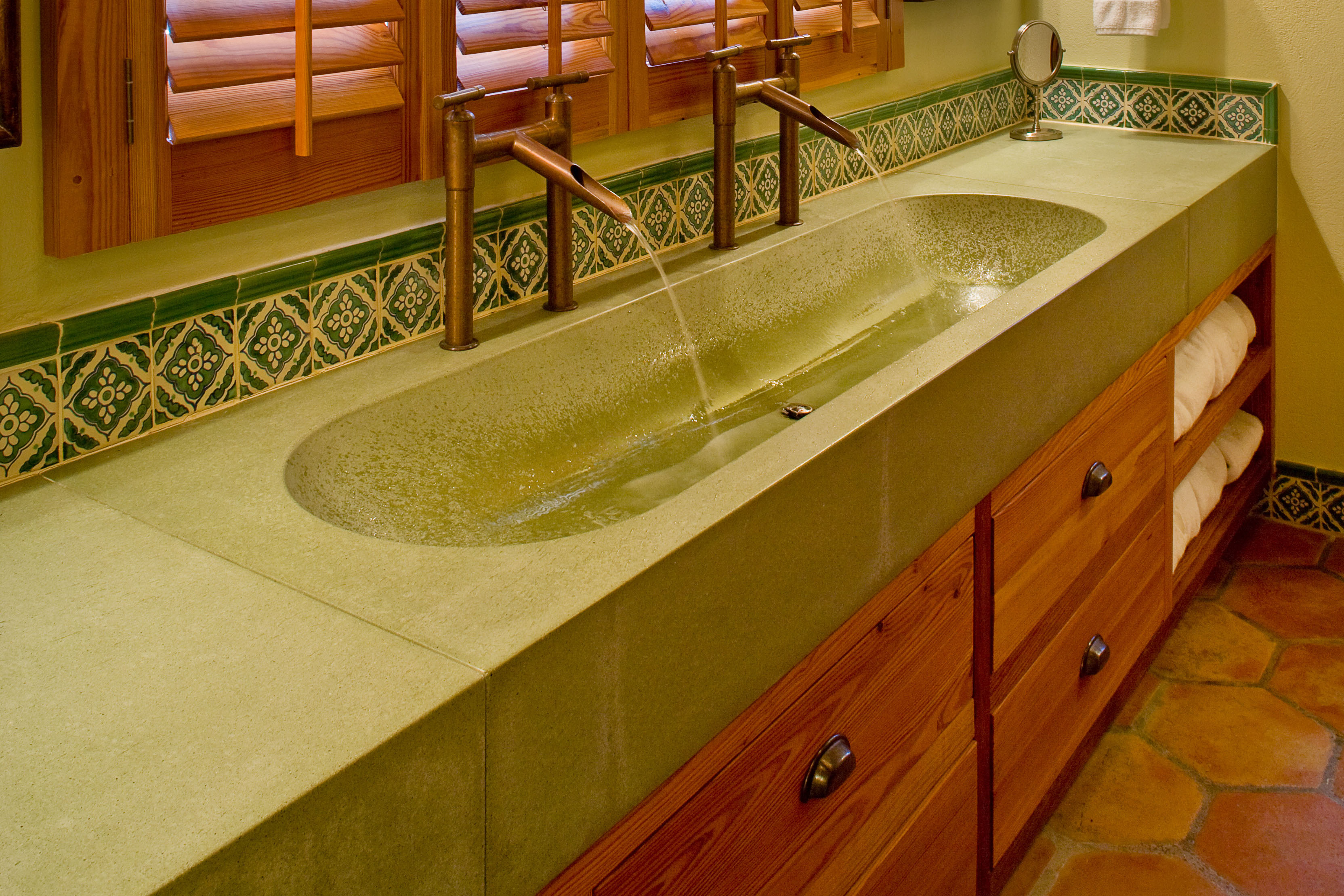 Concrete TroughSink, N622 Green Tea