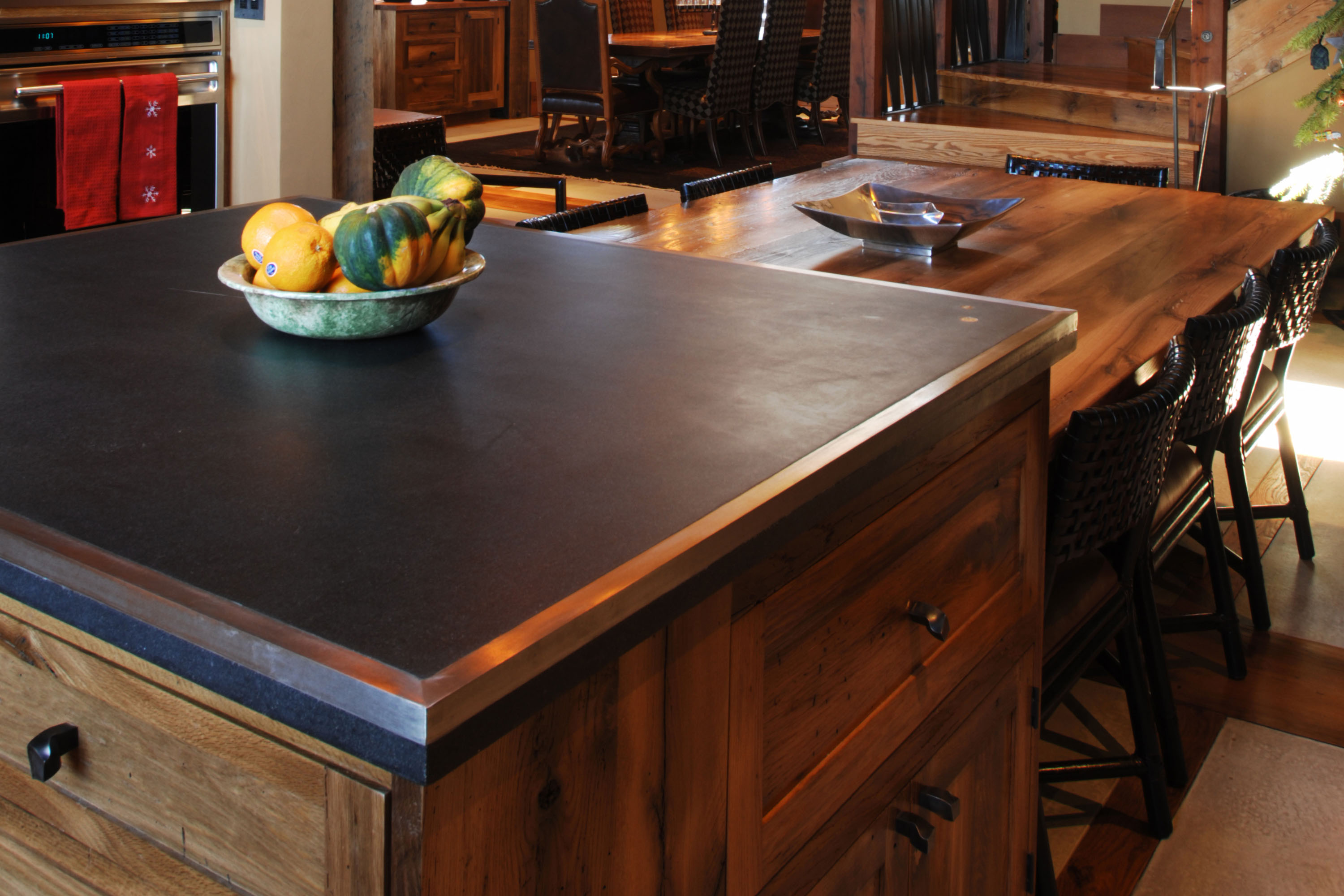 Concrete Kitchen Countertop, N601 Midnight, Lasercut Steel Trim