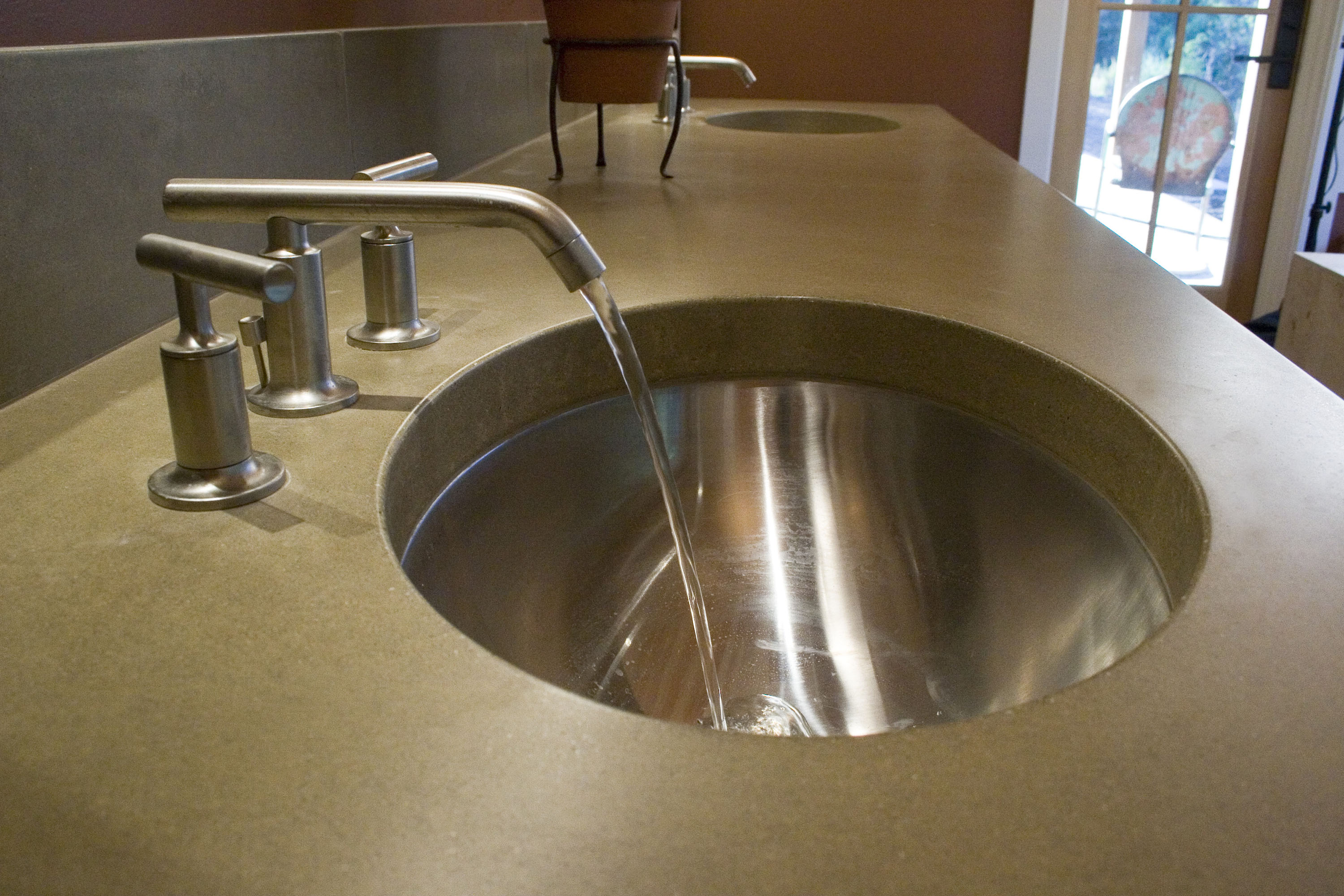 UnderMount Sink with Concrete Countertop, N611 Buckskin