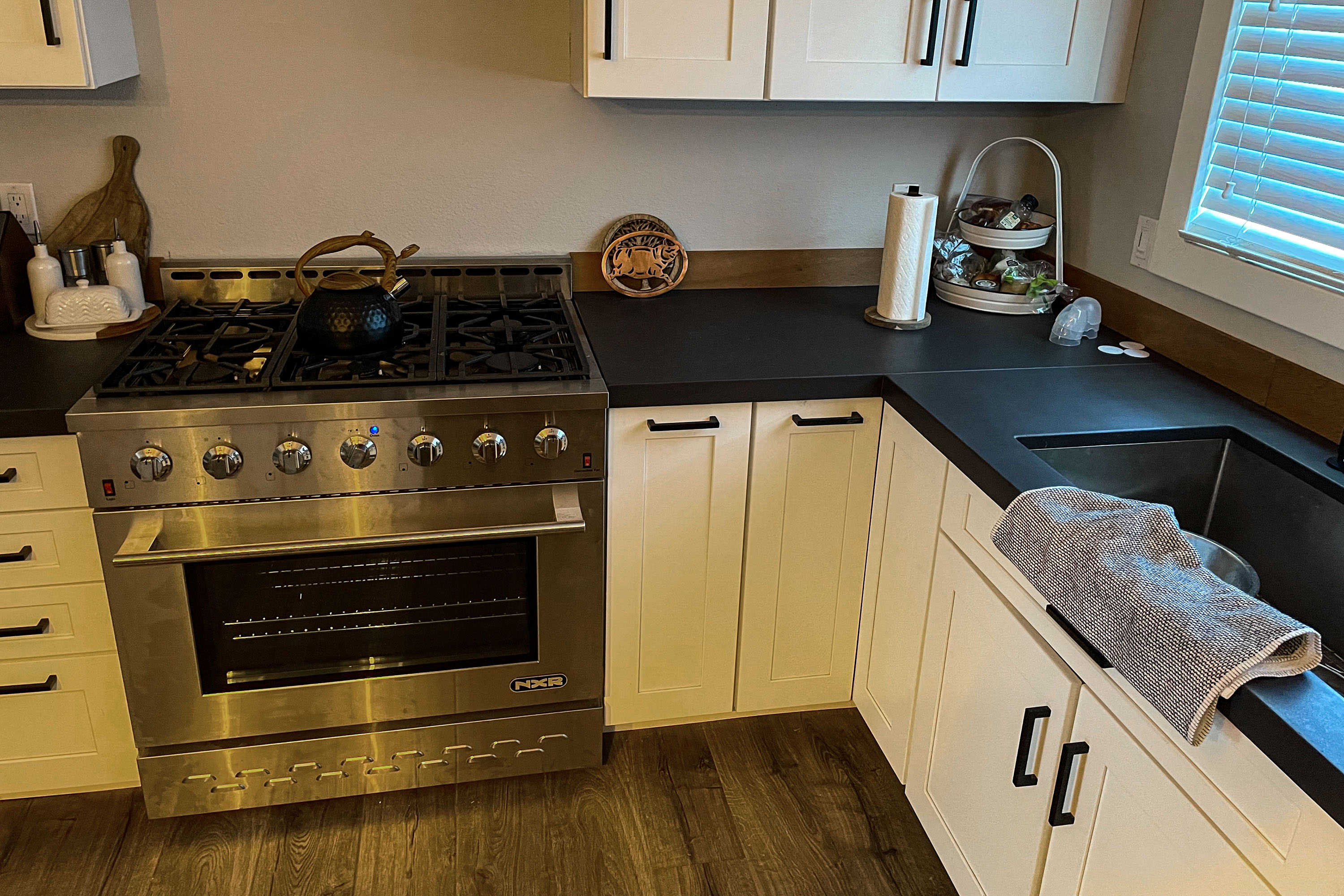 Twin Concrete TroughSinks in MetalCrete® finish, Genuine Pewter