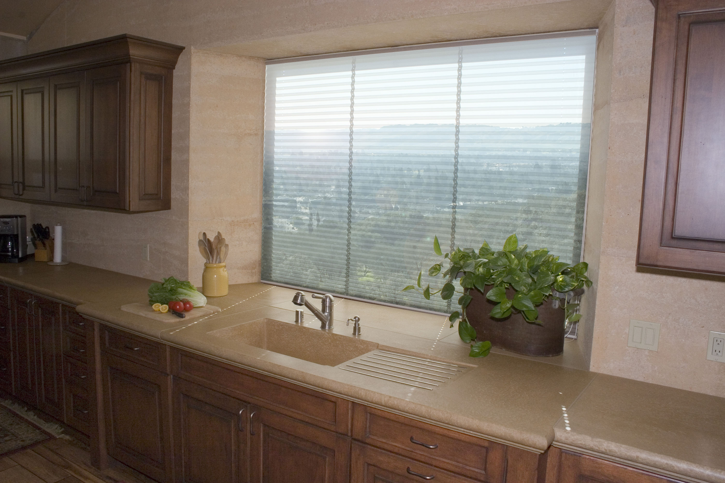 Basic Integrated Kitchen Sink, N607 Truffle