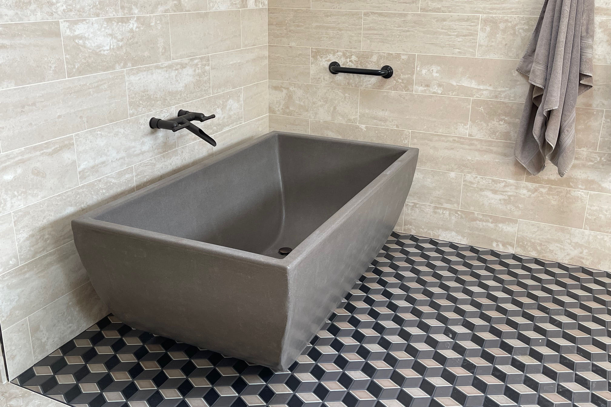 Indulge Classic Concrete Soaking Tub, C602 Smoke, with Sonoma Forge Fixtures